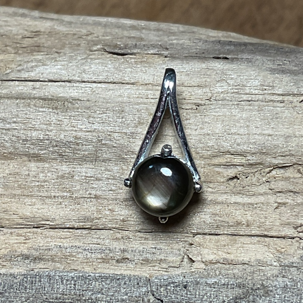 Chocolate Sapphire .925 Silver pendant